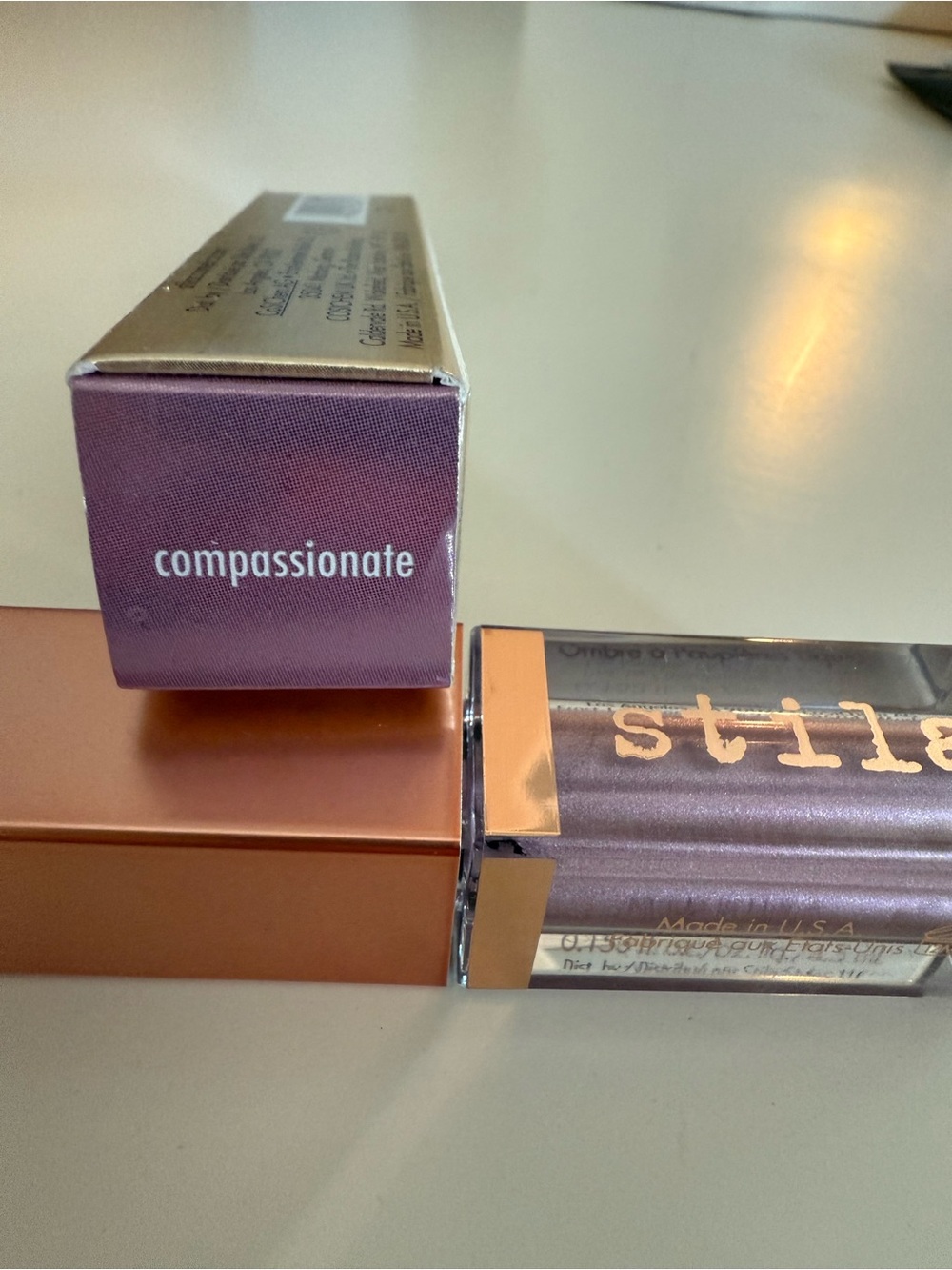 Stila Compassionate Shimmer Eyeshadow - Mauve Plum